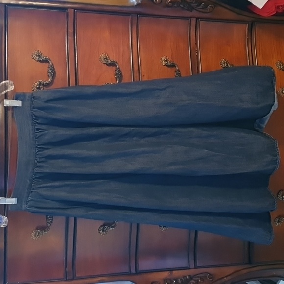 Forever 21 Blue Denim Maxi Circle Skirt sz Small - Picture 2 of 5